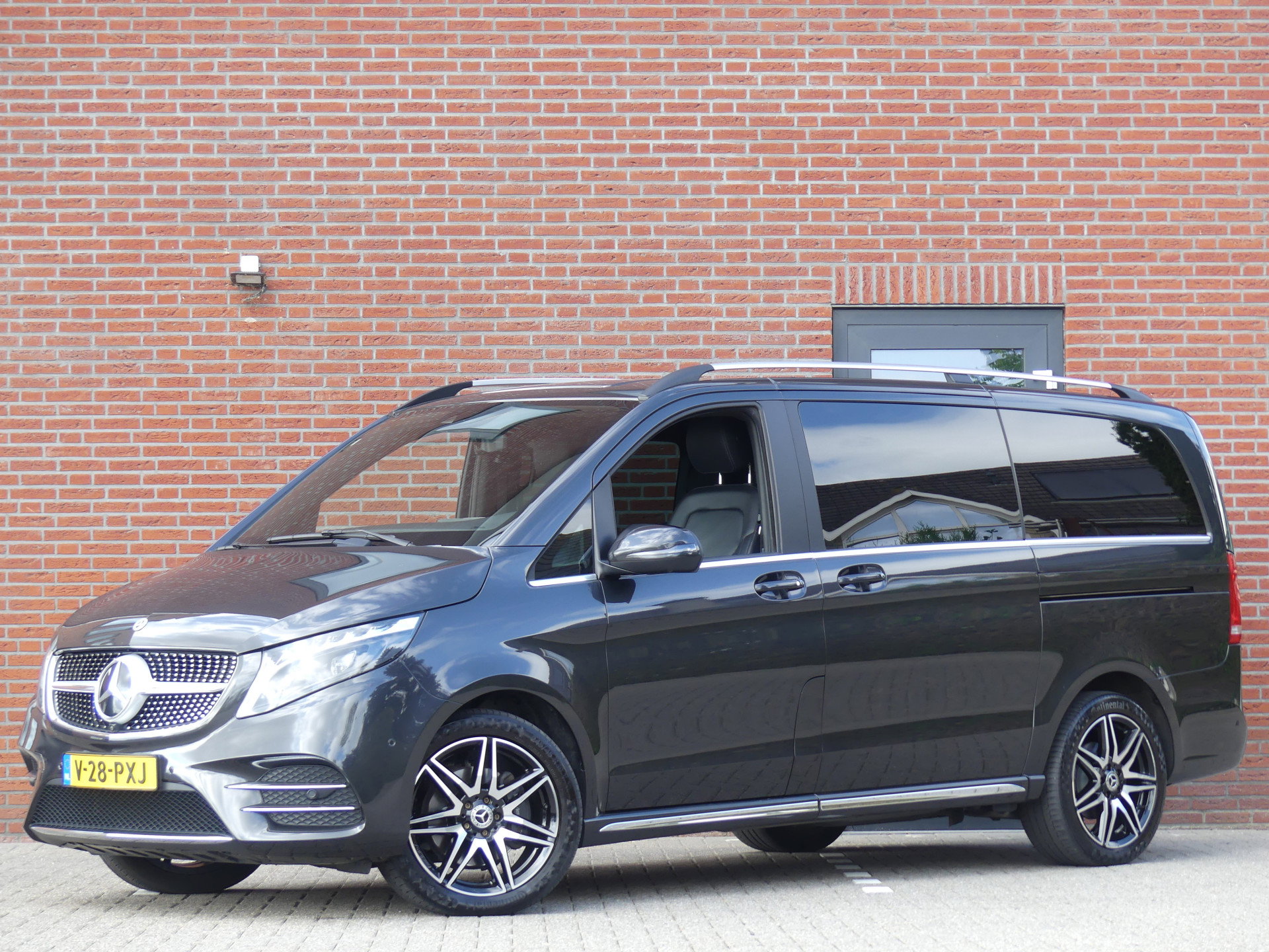 Foto van Mercedes-Benz V-Klasse
