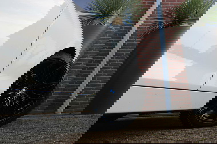 BMW 1-serie 116i F20 Essential Facelift 5-deurs | NL auto | Sportstuur | PDC | Navi | Cruise-control | NAP | Alpinweiss |