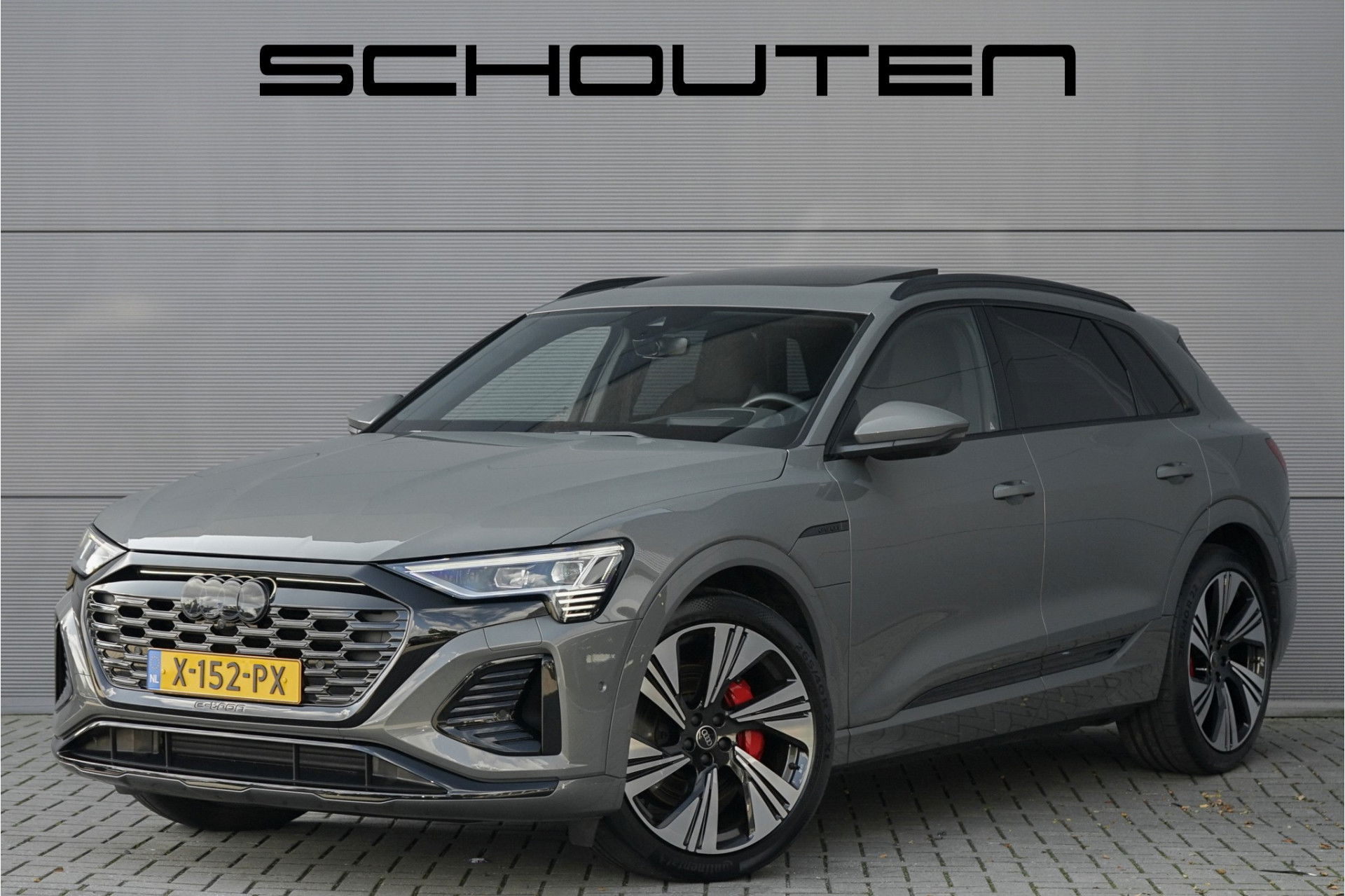 Foto van Audi Q8 e-tron
