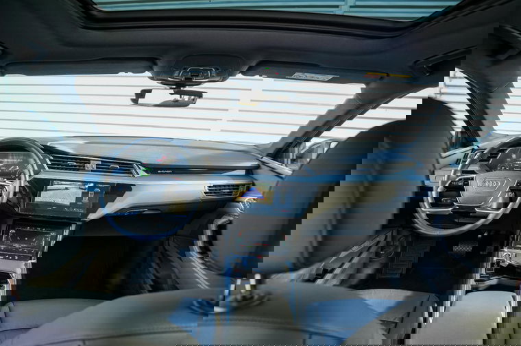 Audi e-tron