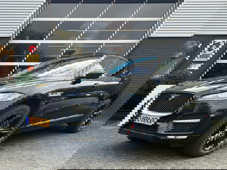 Foto van Jaguar F-Pace