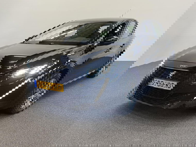 Foto van Peugeot e-208