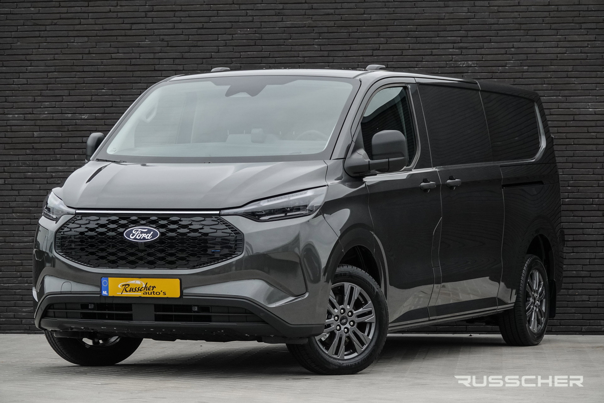 Foto van Ford E-Transit Custom