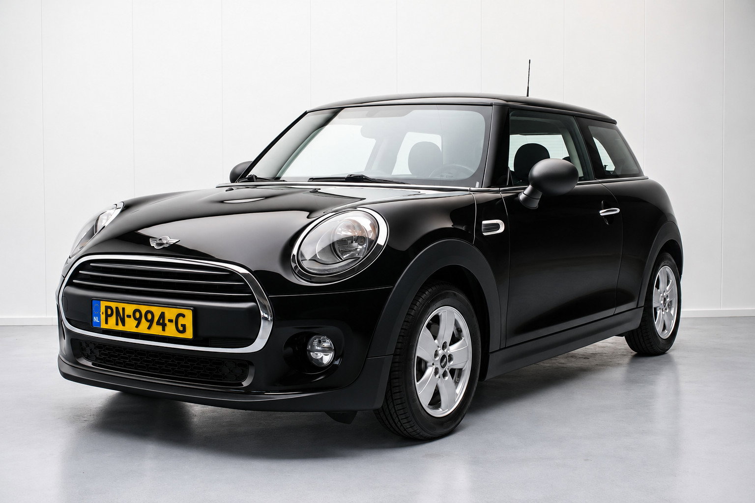 Foto van MINI One
