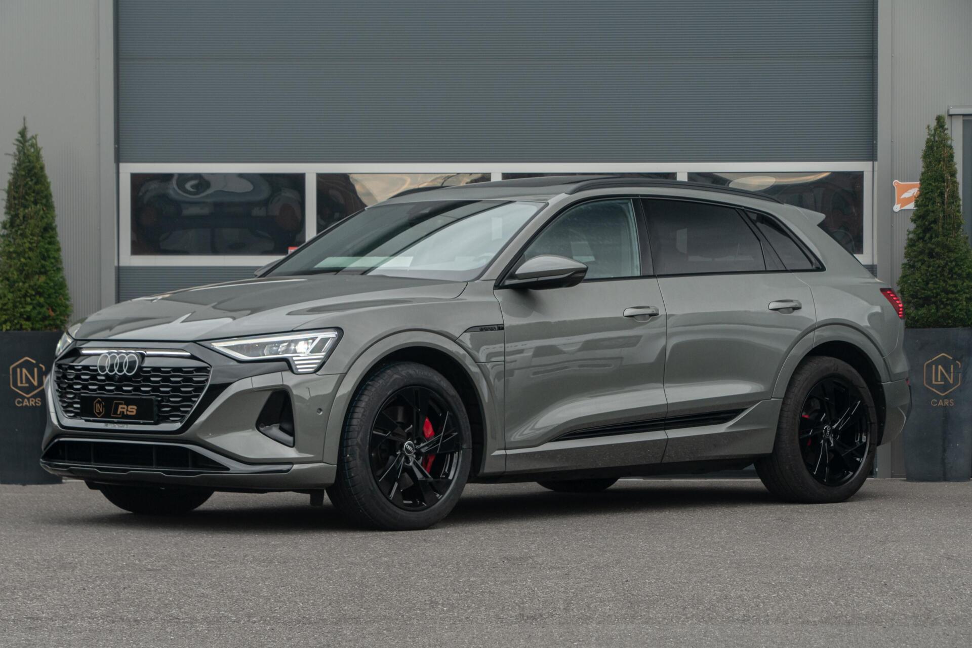 Foto van Audi Q8 e-tron