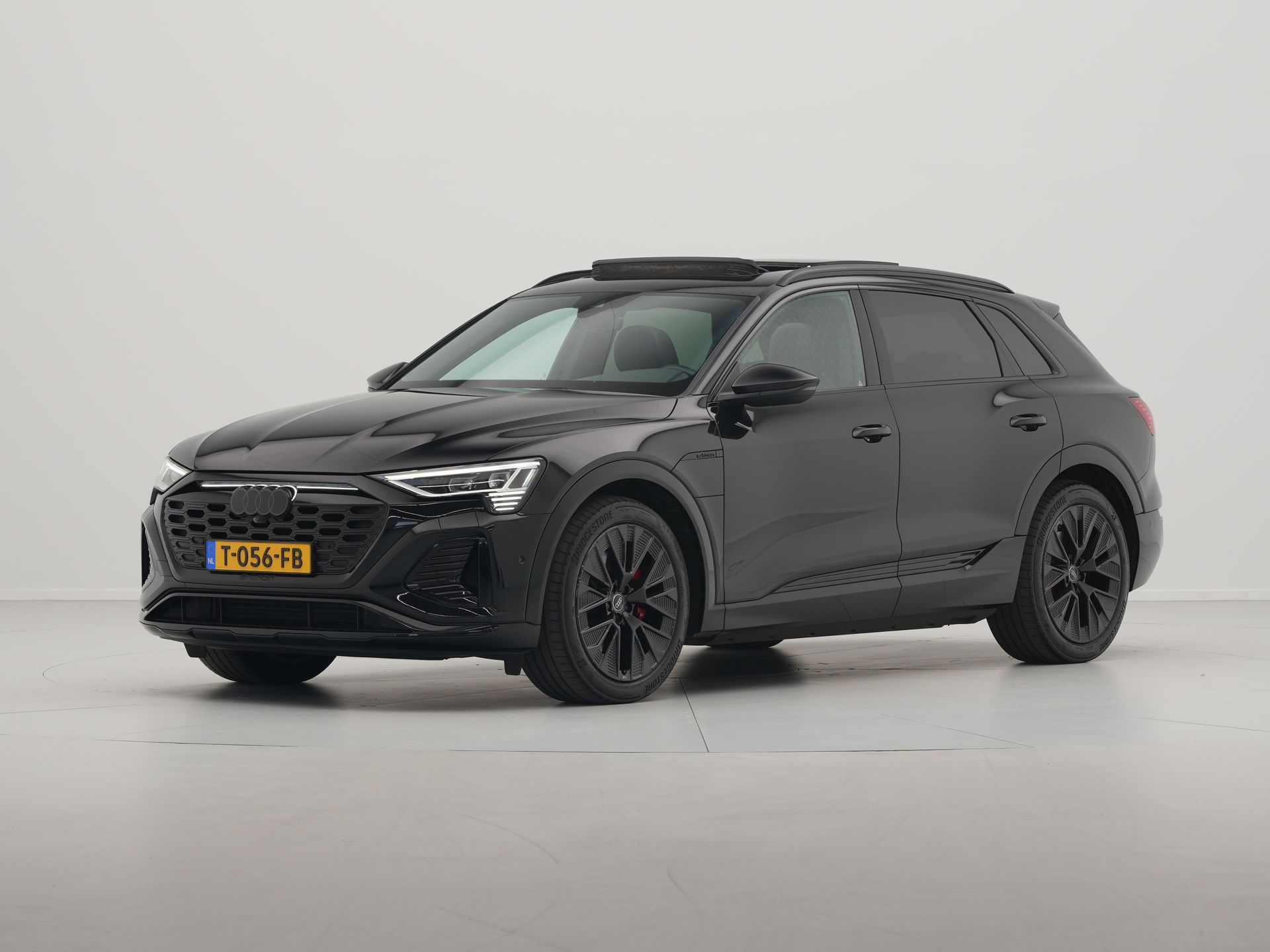 Foto van Audi Q8 e-tron