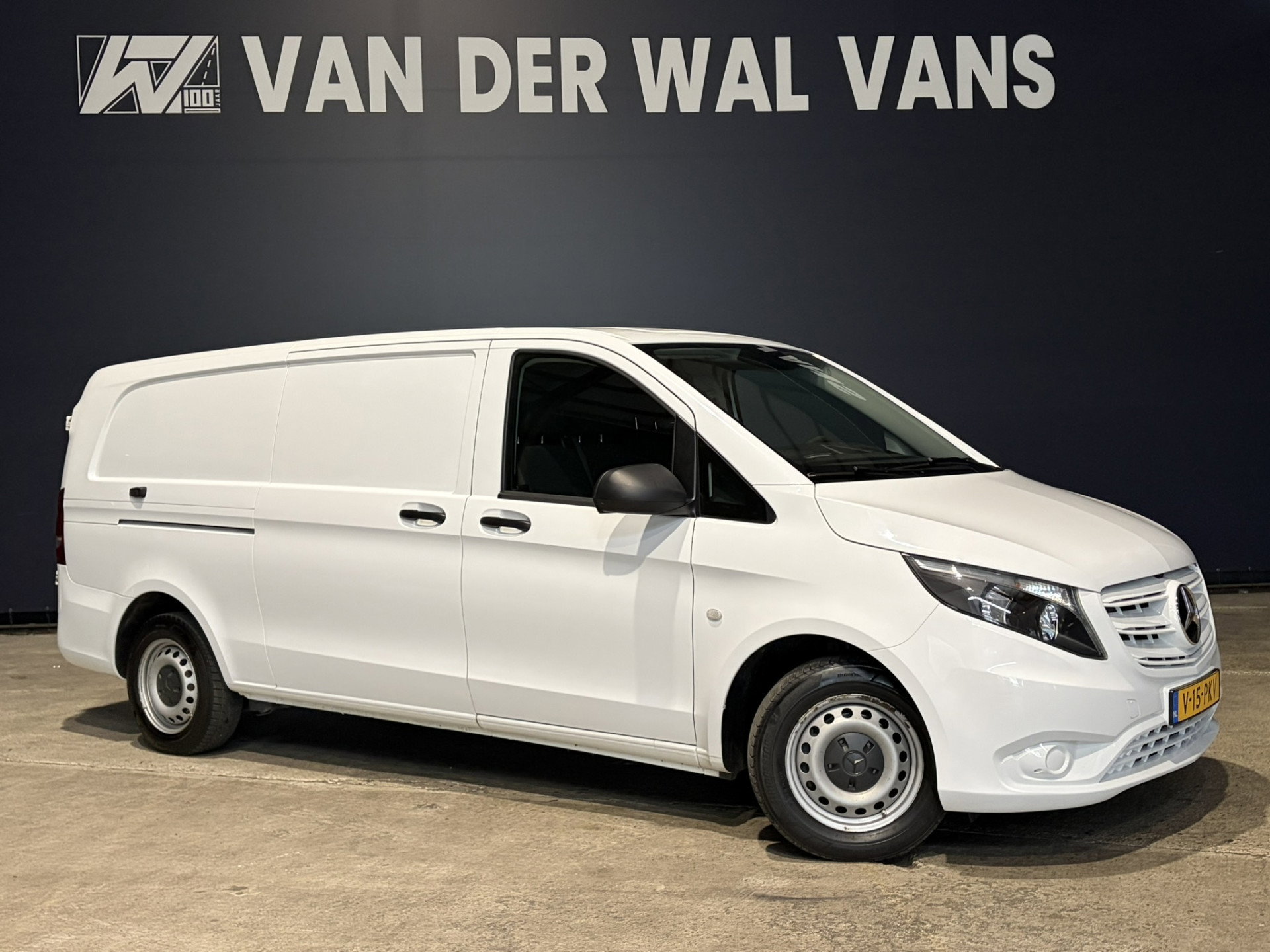 Mercedes-Benz Vito 116 CDI 163pk L3H1 Euro6 Airco | Camera | Apple Carplay | Cruisecontrol | Bumper in de kleur