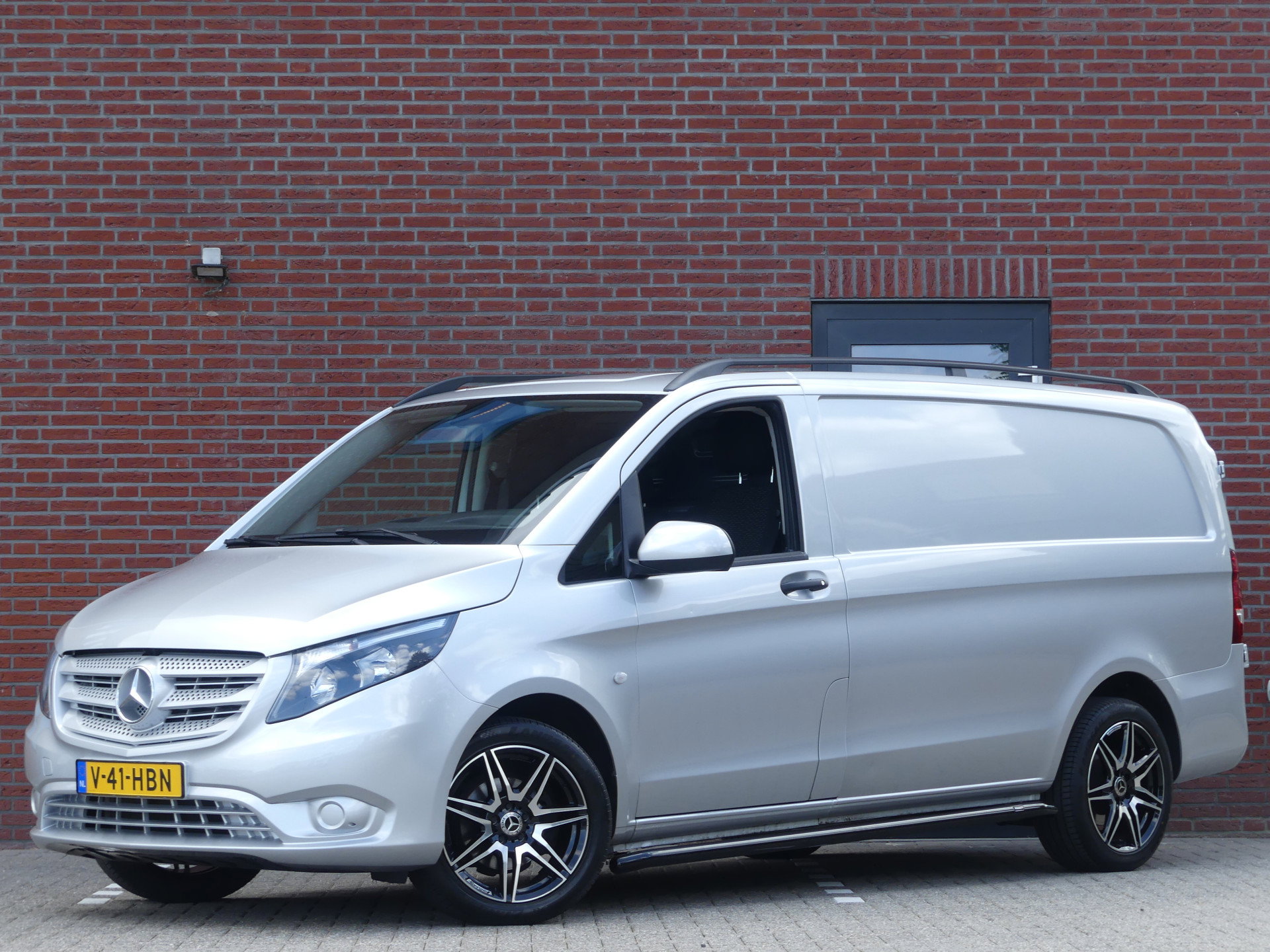 Foto van Mercedes-Benz Vito