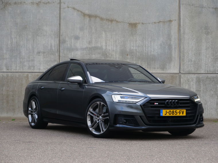 Foto van Audi S8