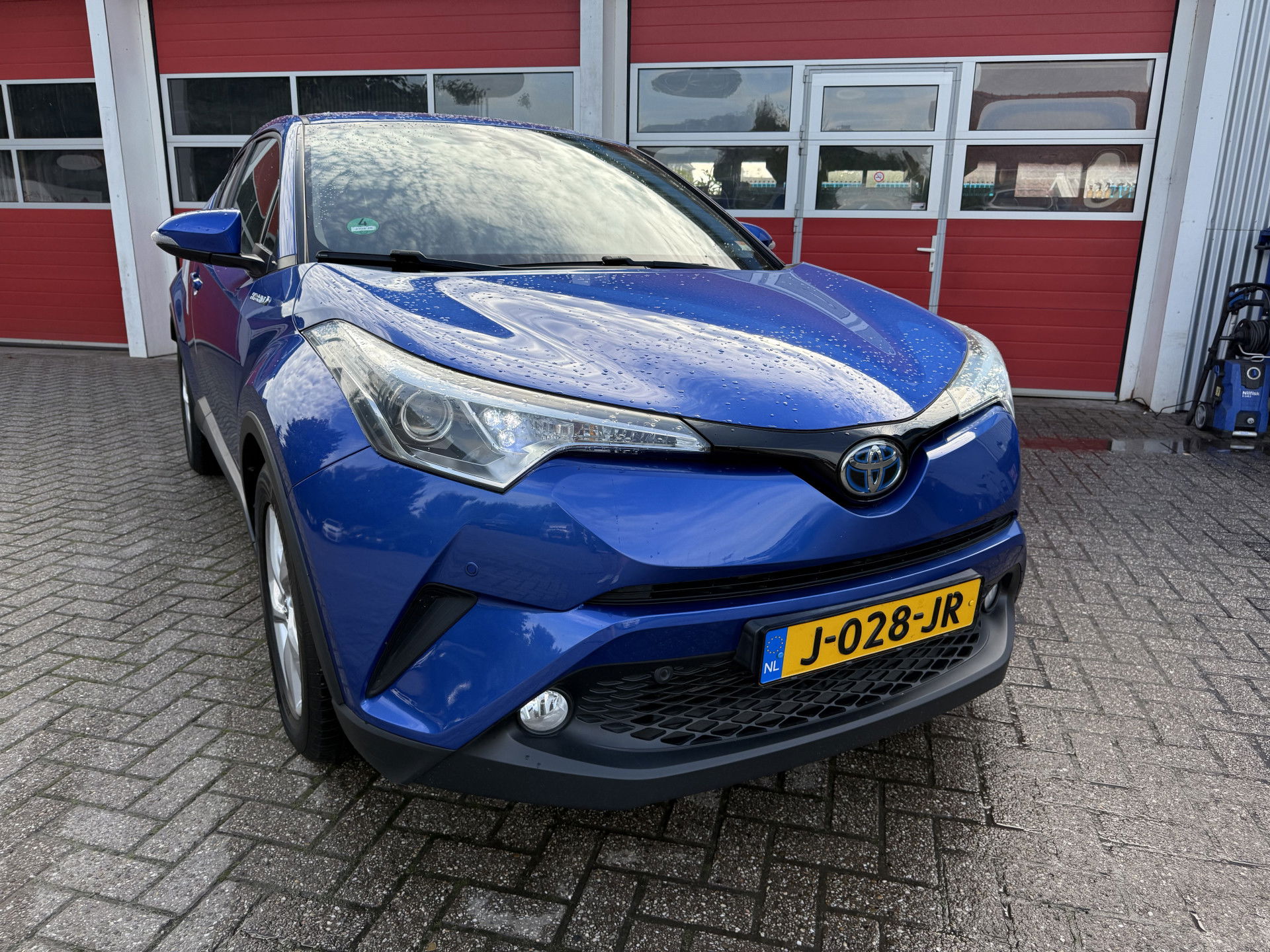 Foto van Toyota C-HR