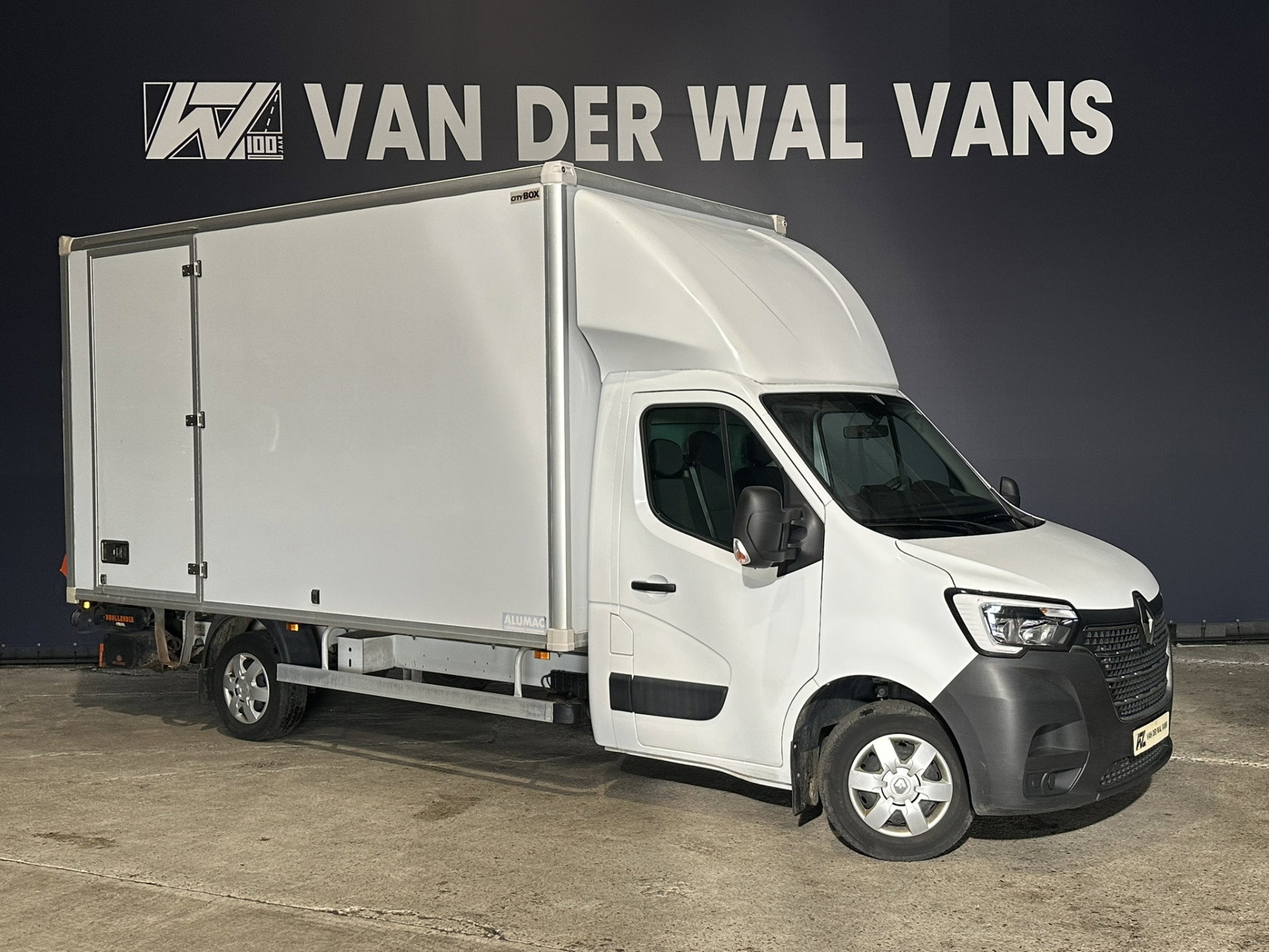 Renault Master 2.3 dCi 164pk Bakwagen 232cm Hoog Laadklep Zijdeur 21m3 KUUB Euro6 Airco | Navigatie | LED | Trekhaak