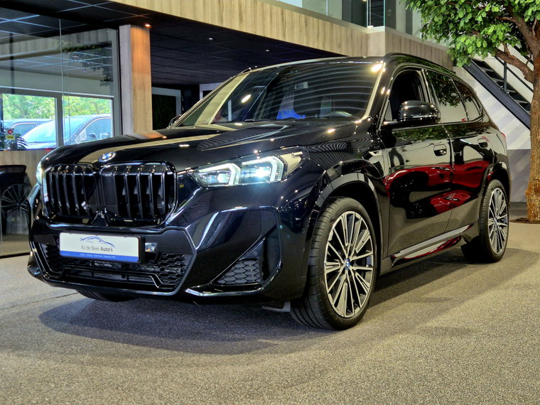 BMW X1 foto 1