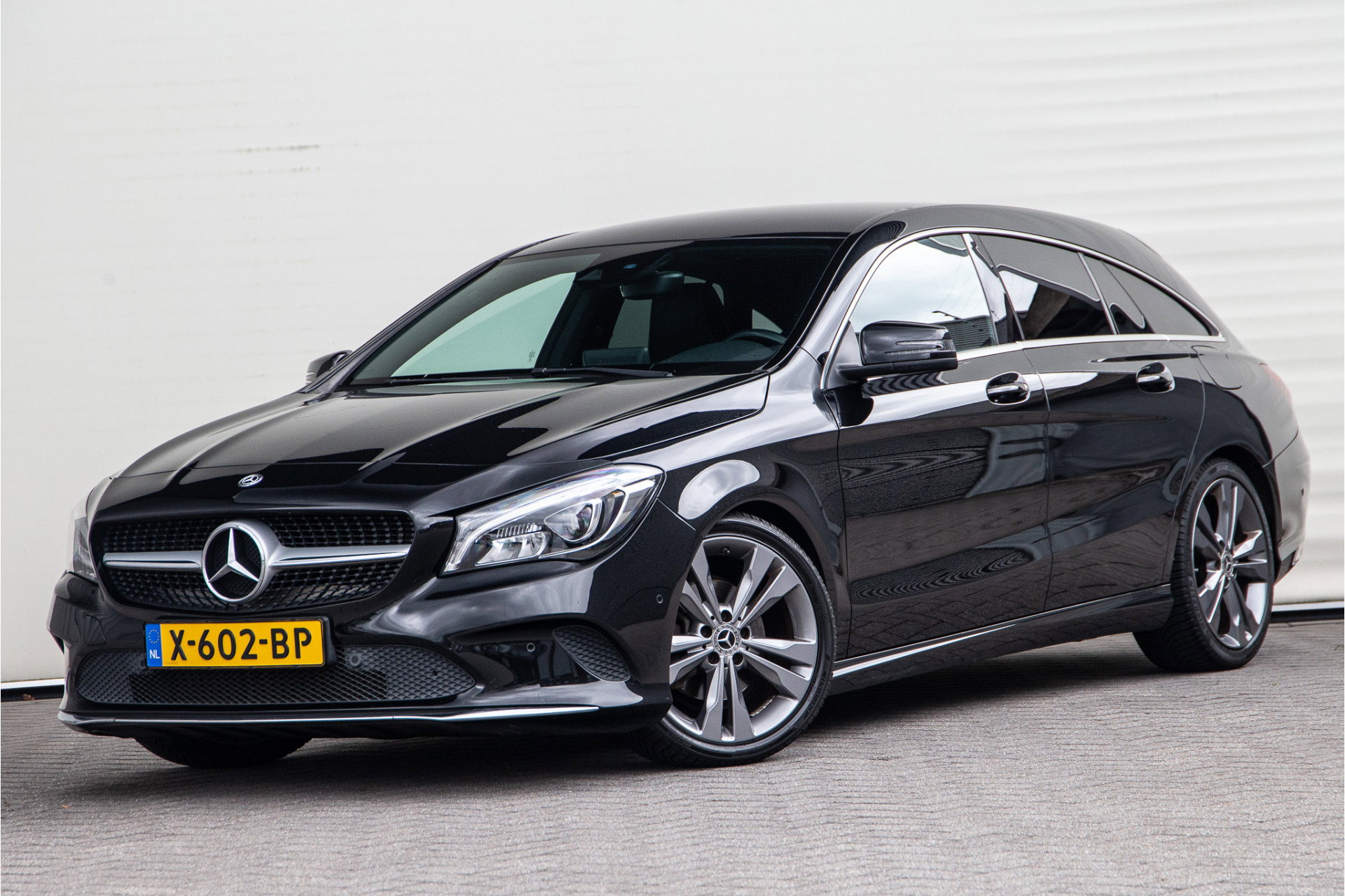 Foto van Mercedes-Benz CLA