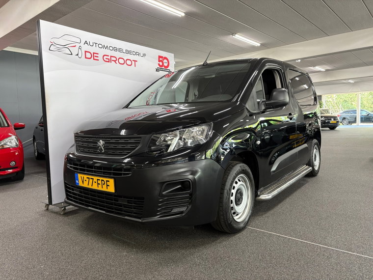 Foto van Peugeot Partner