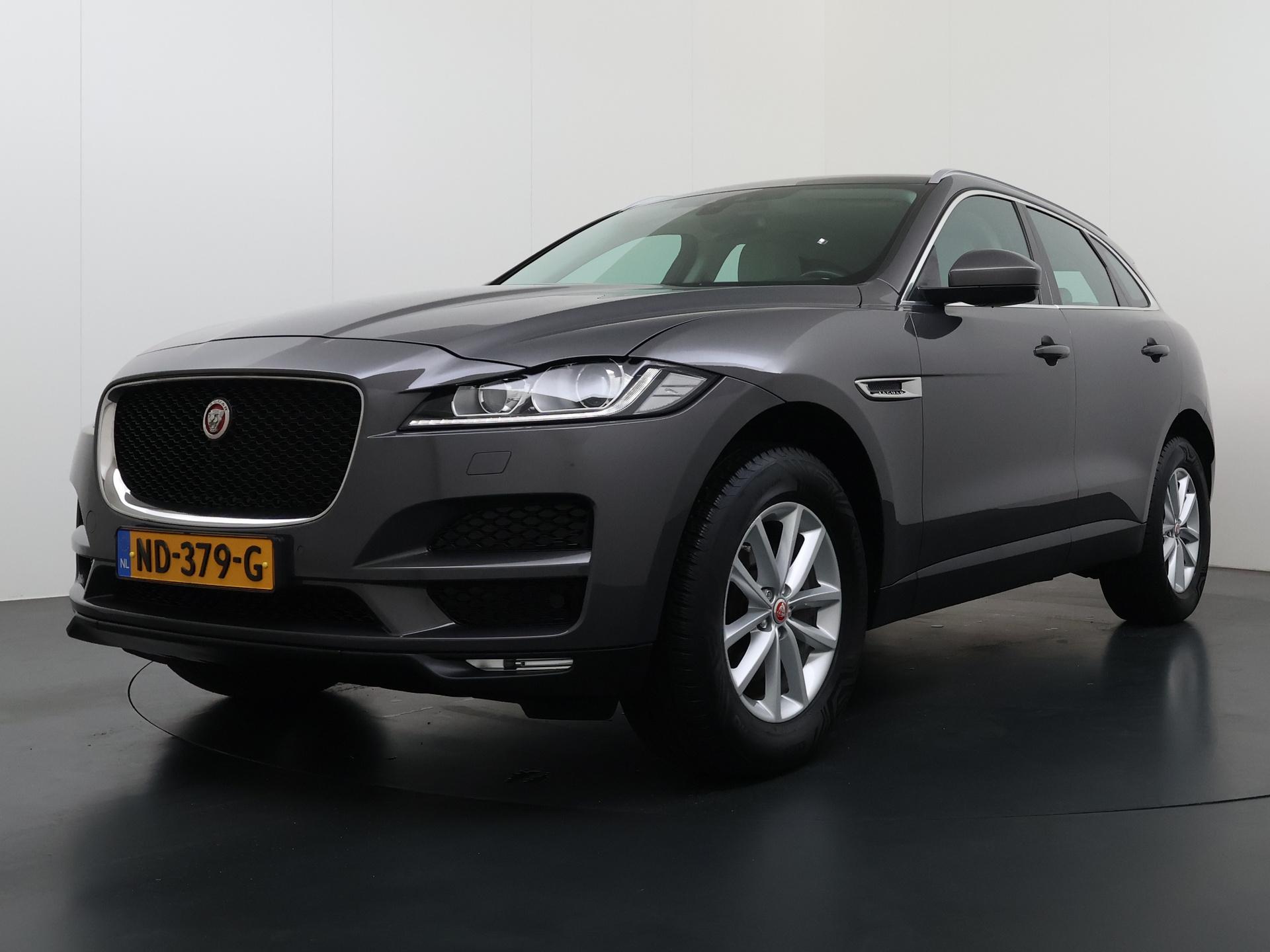Foto van Jaguar F-PACE