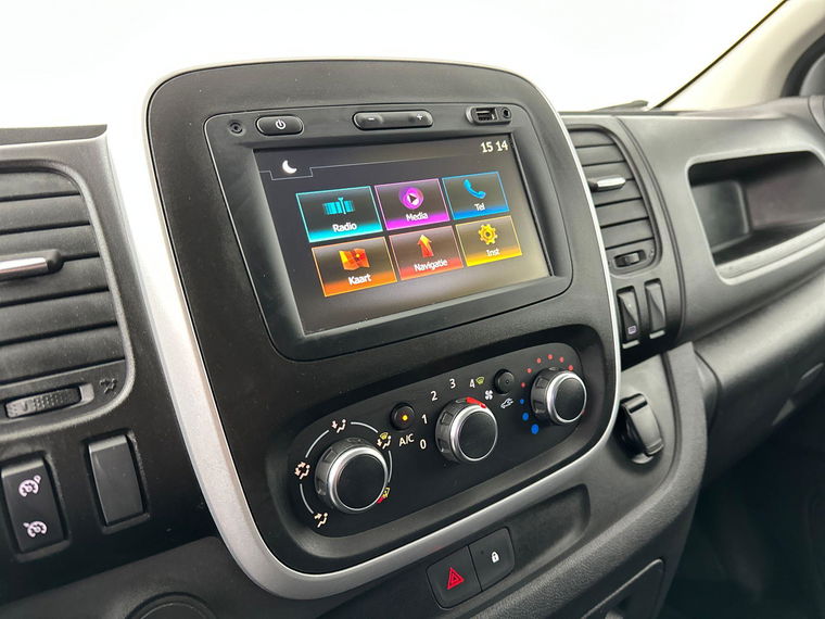 Nissan NV300