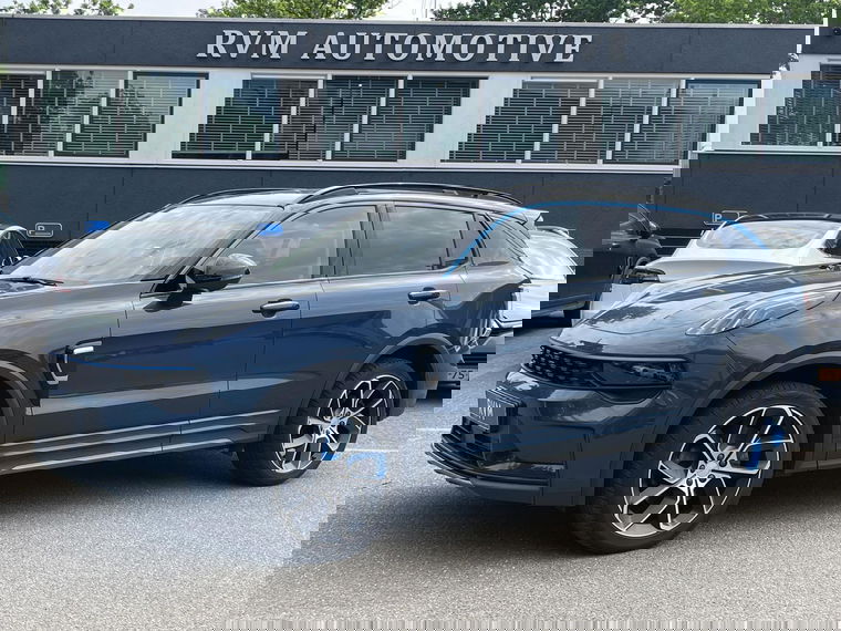 Foto van Lynk & Co 01