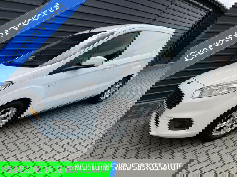 Foto van Ford Transit Courier