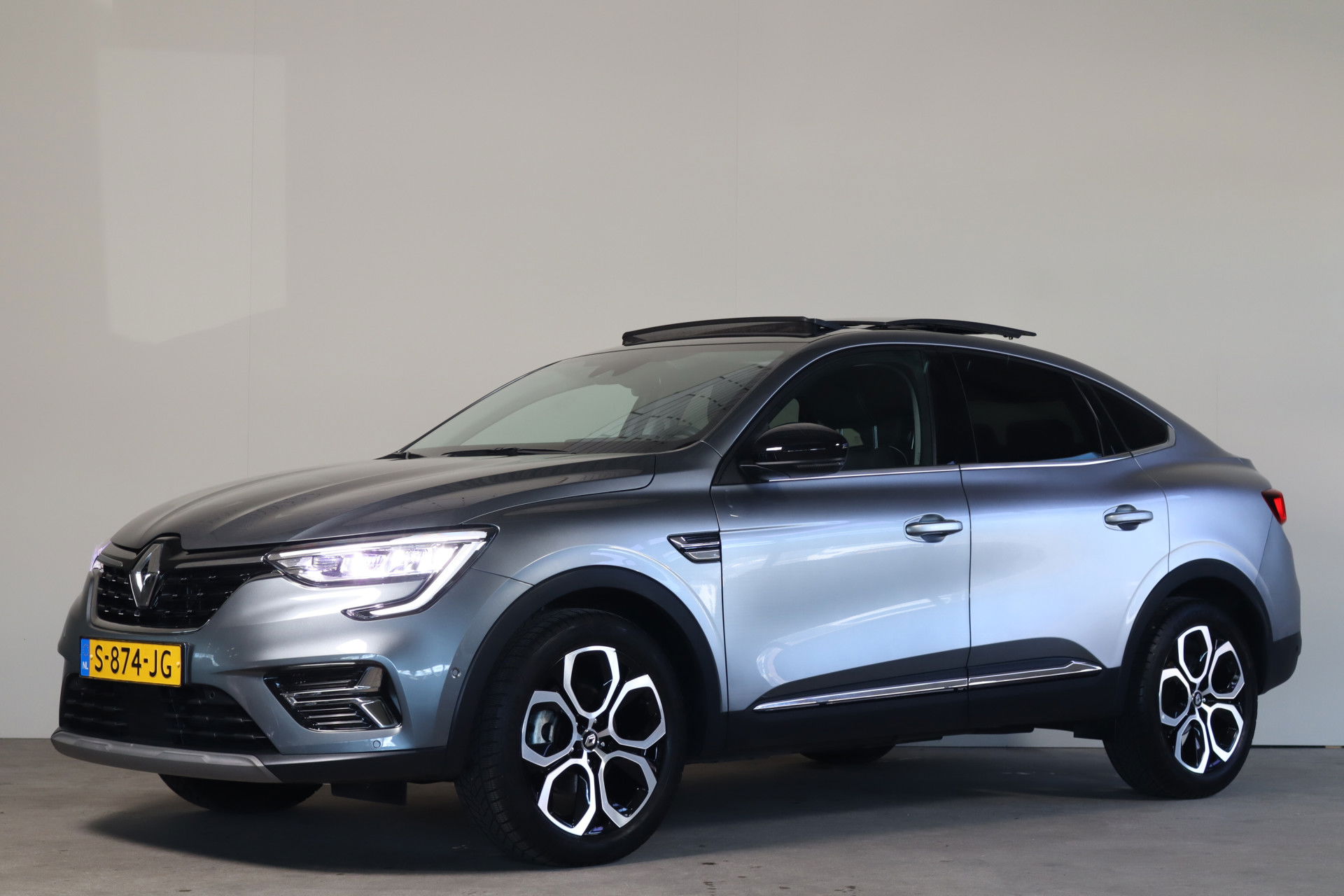 Foto van Renault Arkana