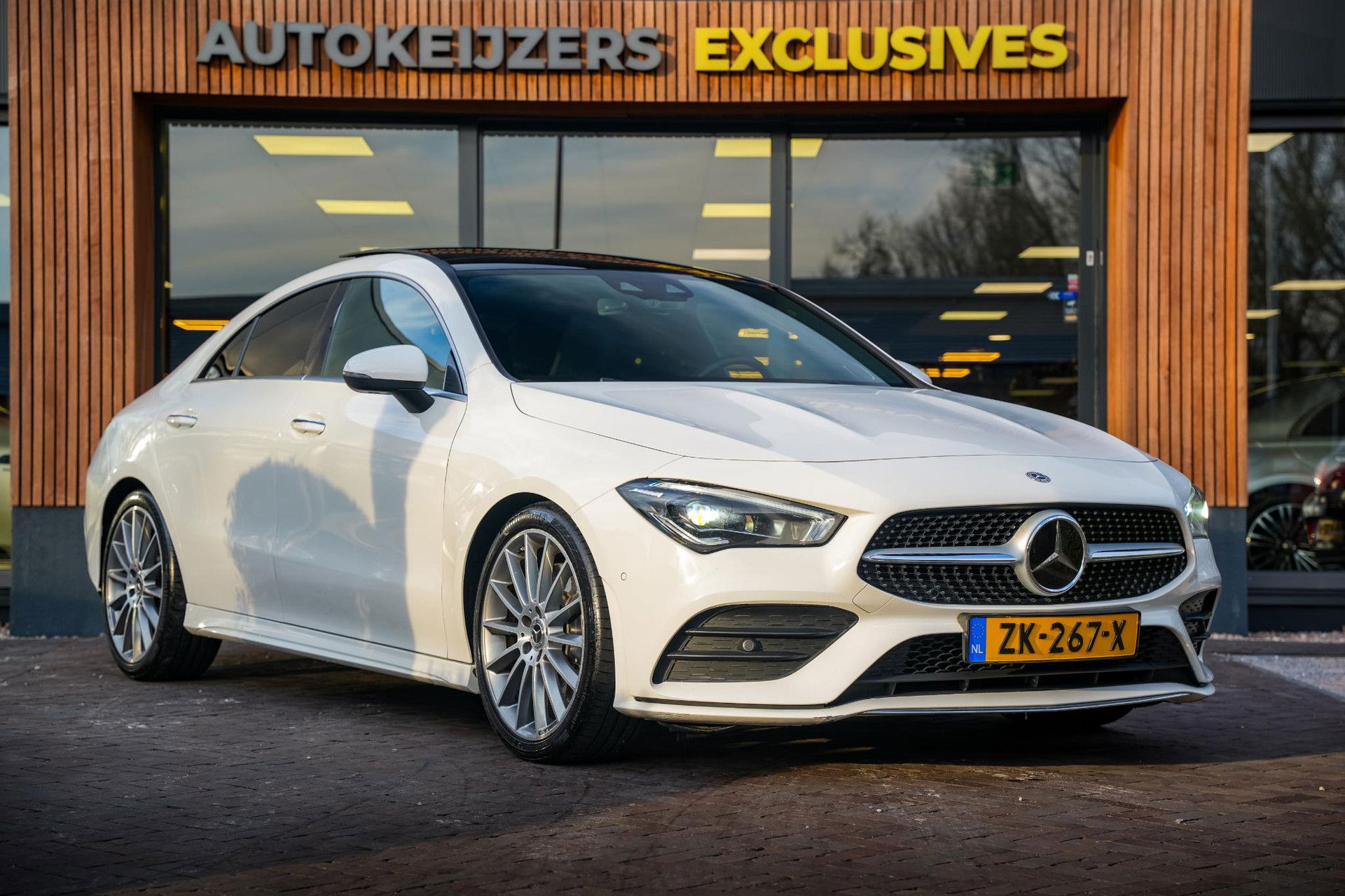 Foto van Mercedes-Benz CLA-Klasse
