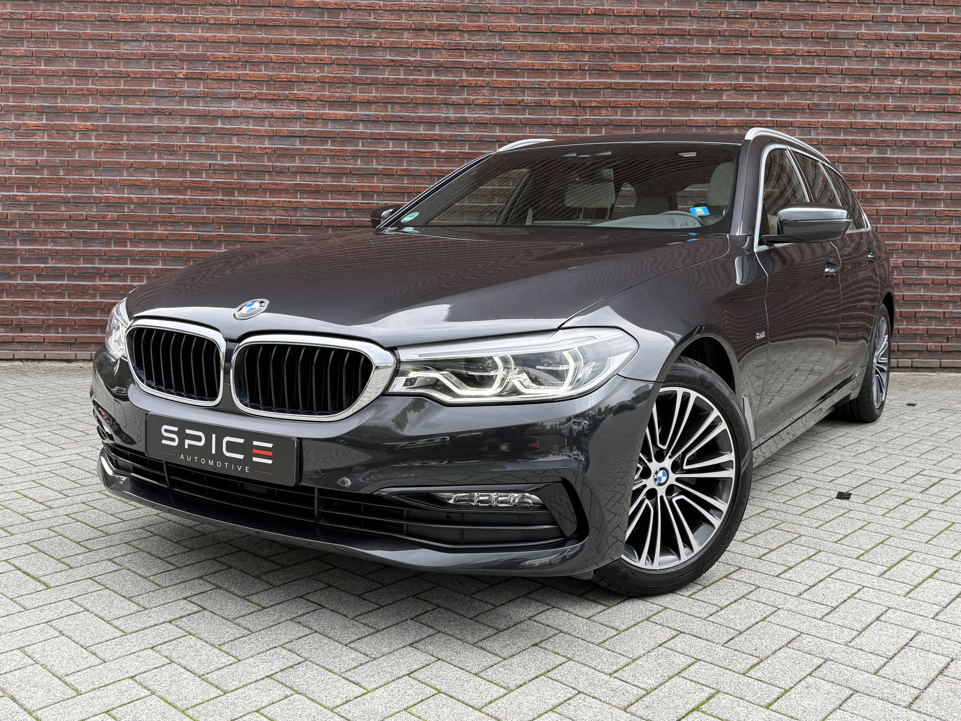 Foto van BMW 5 Serie