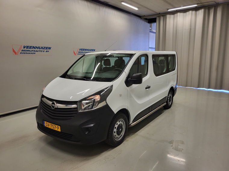 Foto van Opel Vivaro Combi