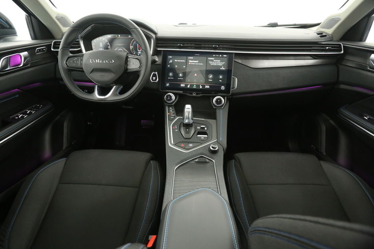 Lynk Co 01
