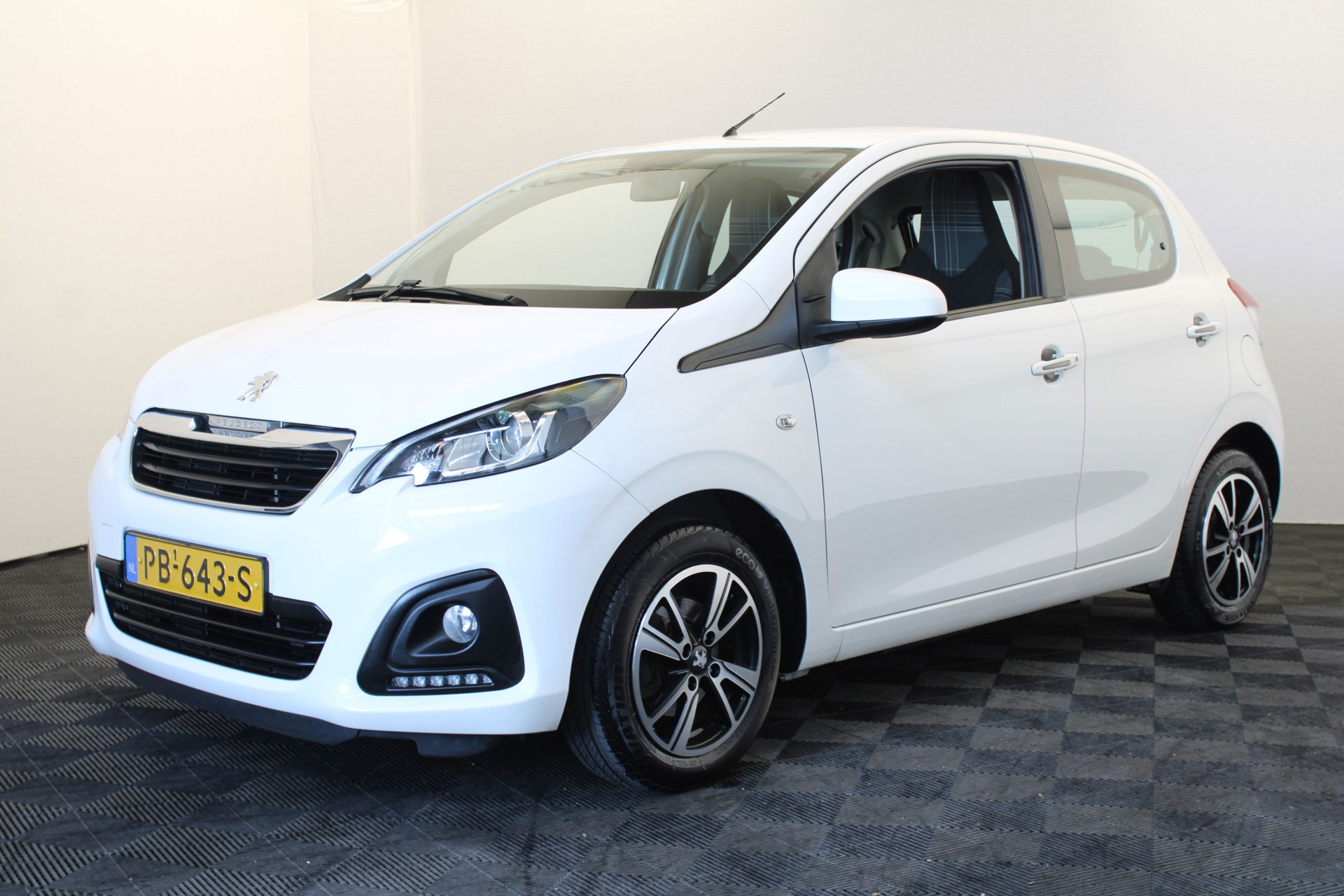 Foto van Peugeot 108