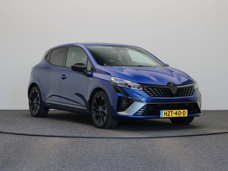 Renault Clio foto 1