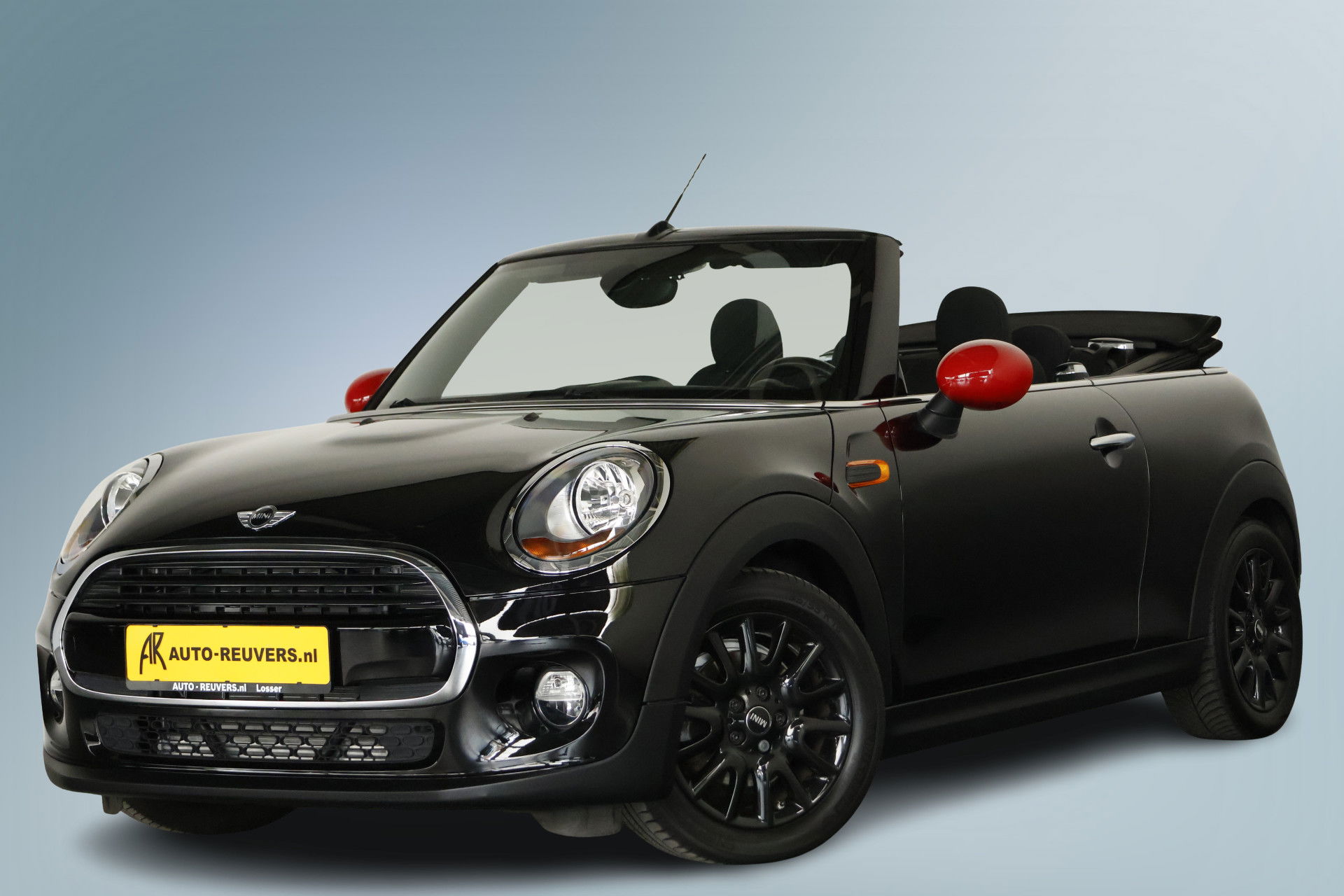 Foto van MINI Cabrio