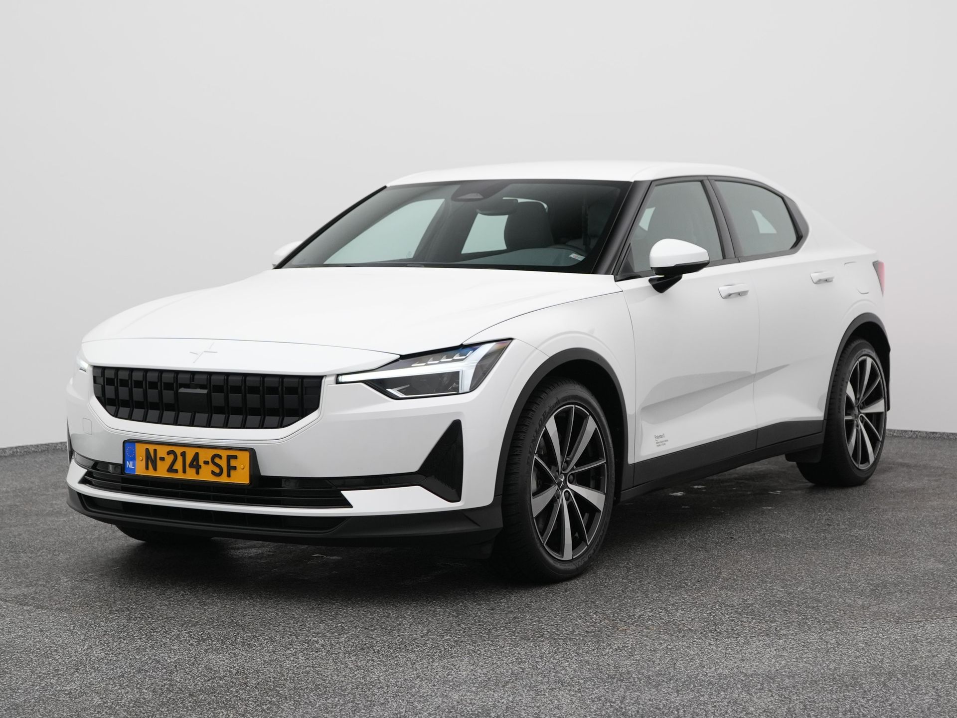 Foto van Polestar 2