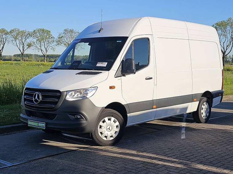 Foto van Mercedes-Benz Sprinter