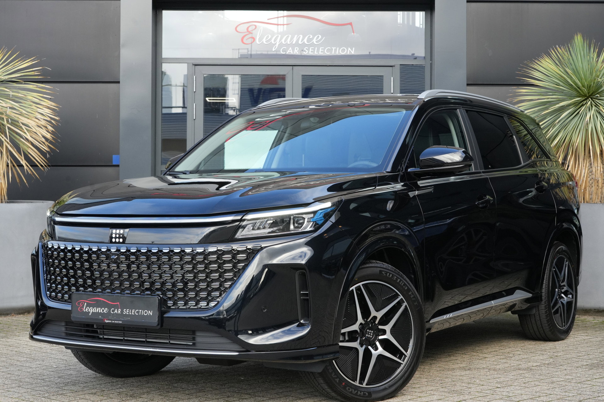 Foto van DFSK E5 PHEV