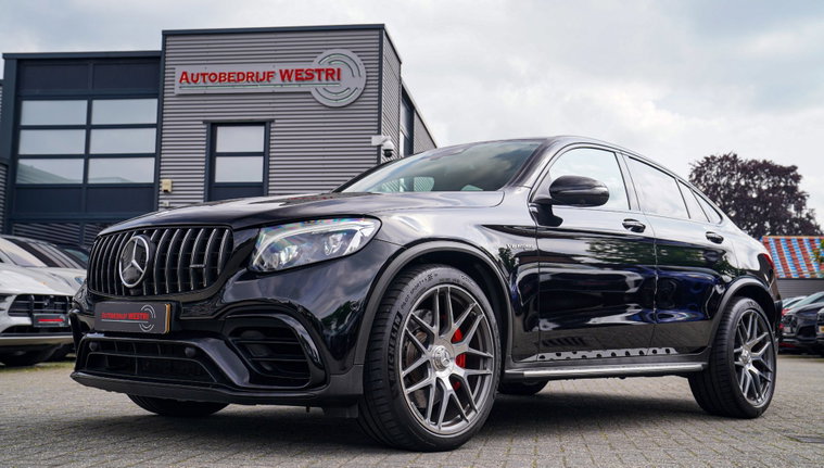 Mercedes-Benz GLC foto 1