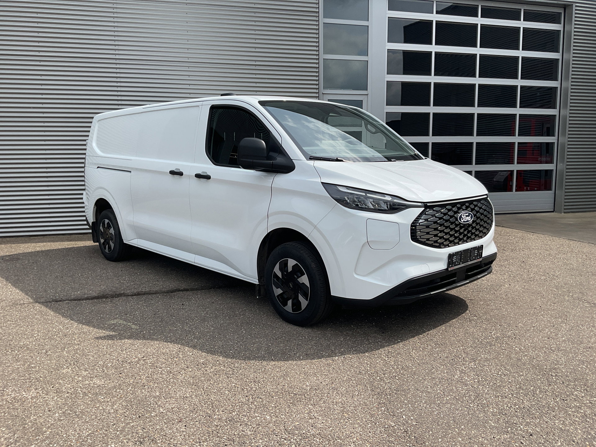 Foto van Ford E-Transit Custom