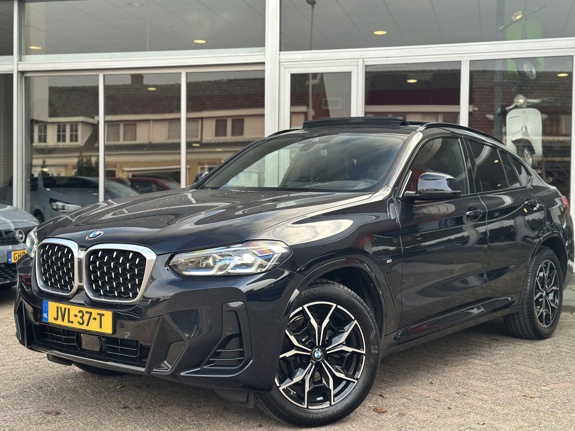 Foto van BMW X4