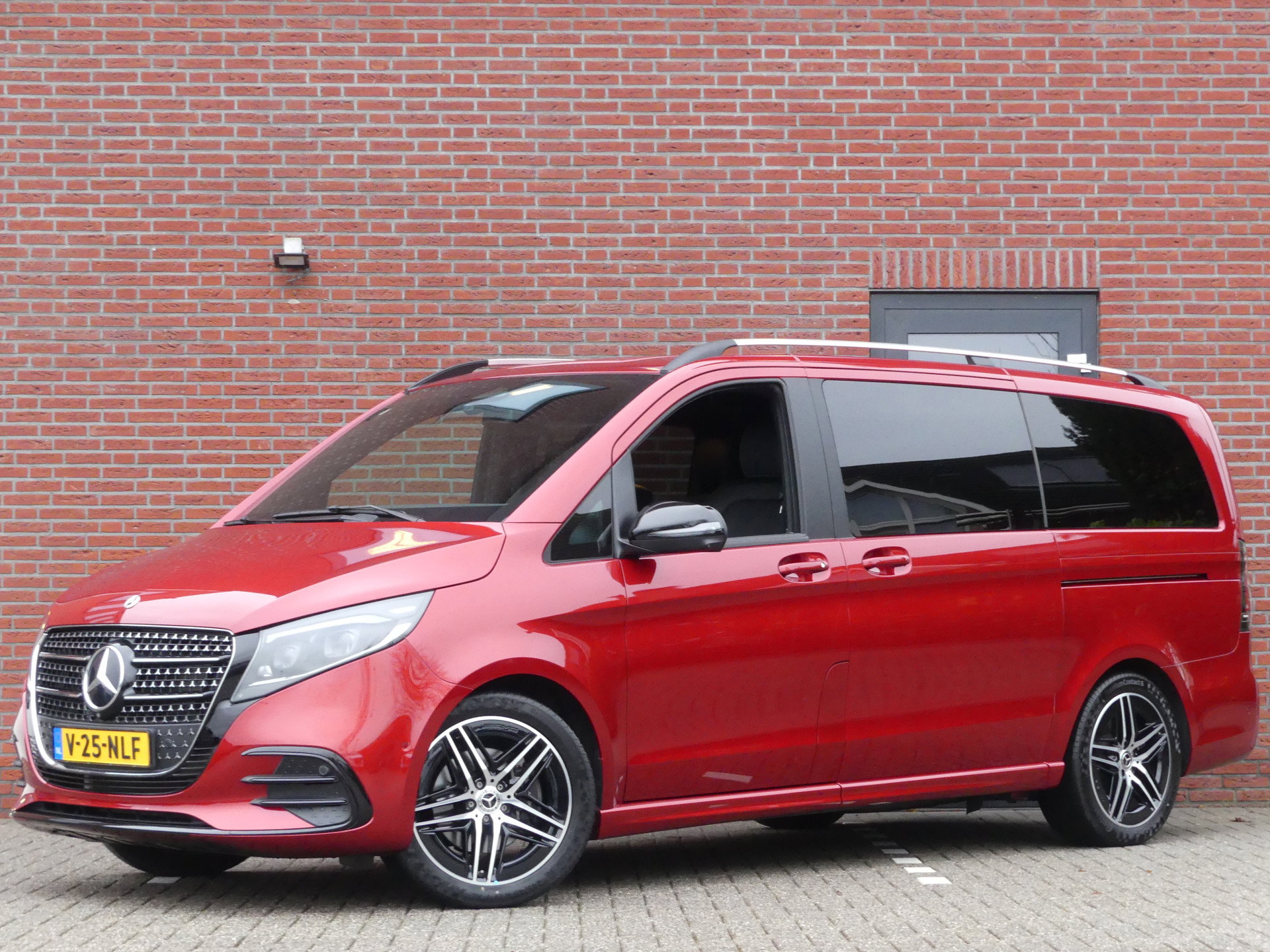 Foto van Mercedes-Benz V-Klasse