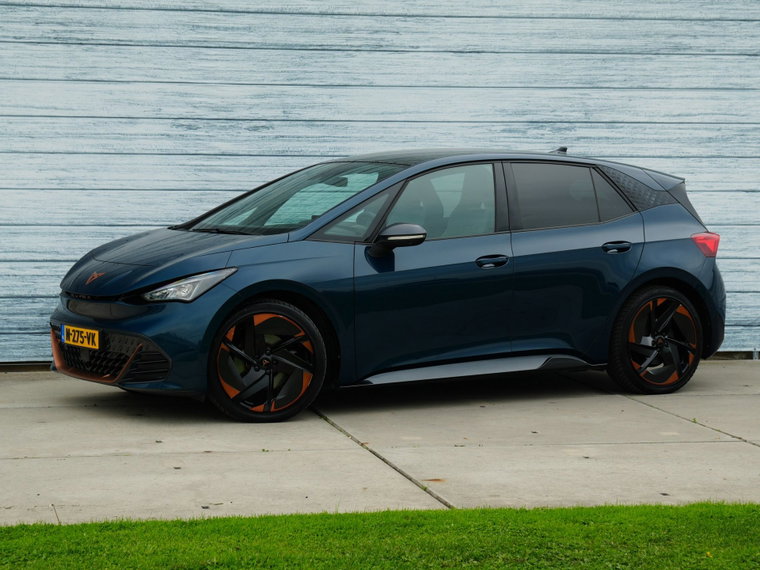 Foto van CUPRA Born