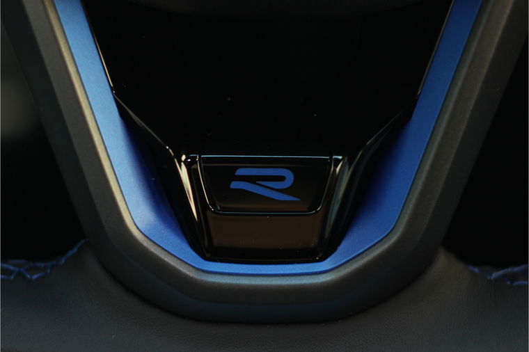 Volkswagen Golf R