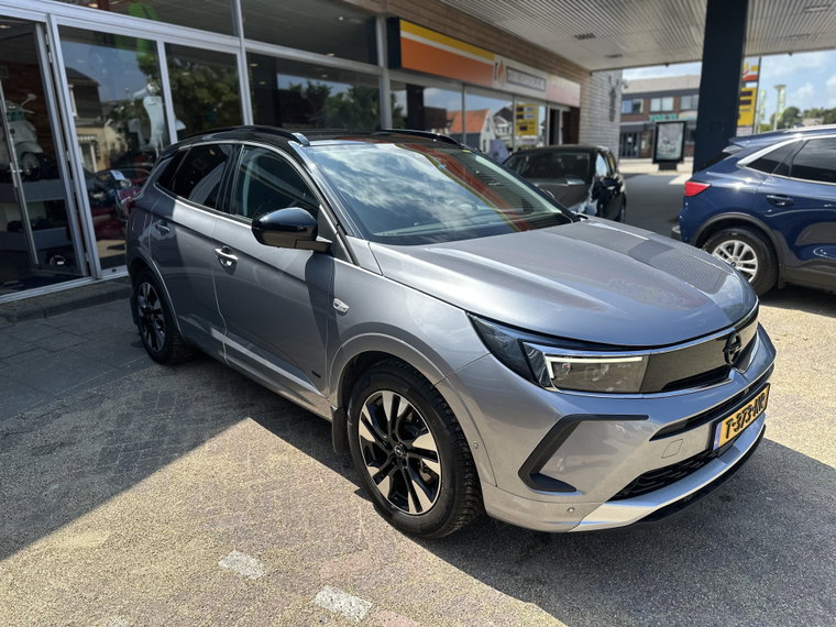 Foto van Opel Grandland