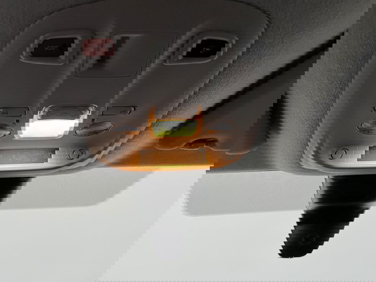 Peugeot e-Expert