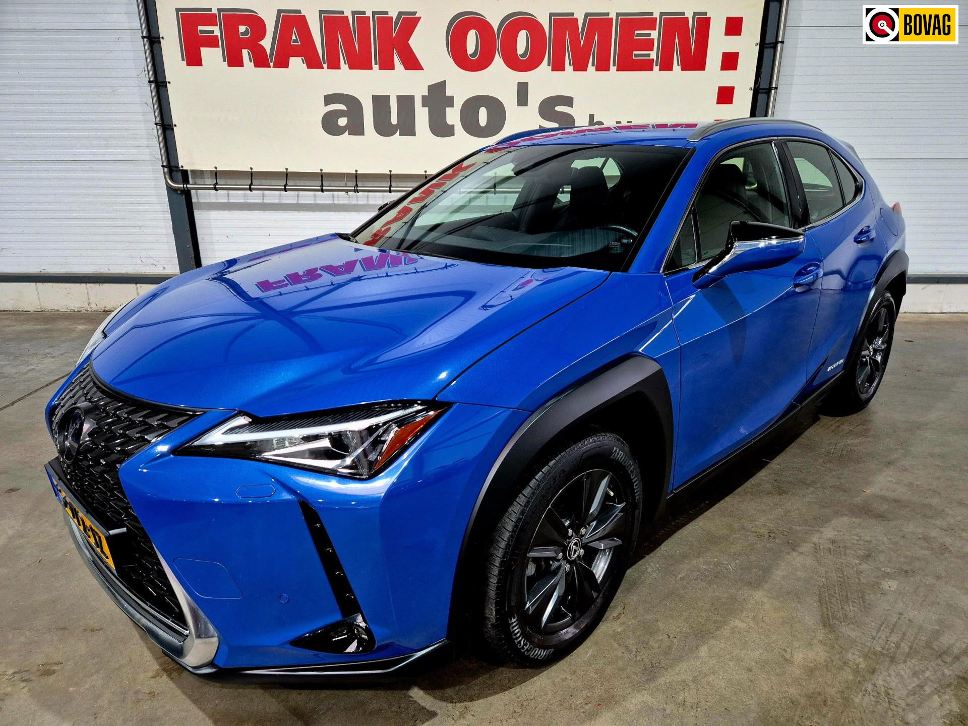 Foto van Lexus UX