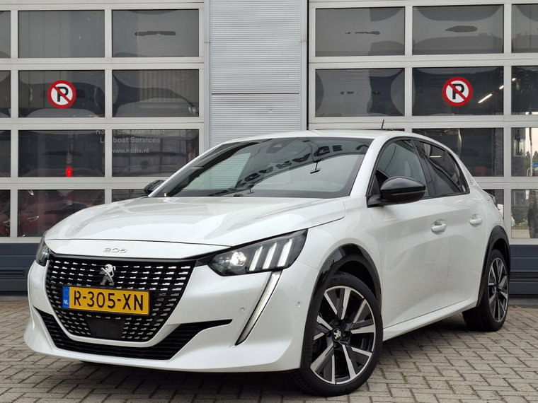 Peugeot 208 foto 1