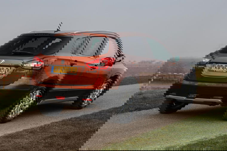 Suzuki S-Cross
