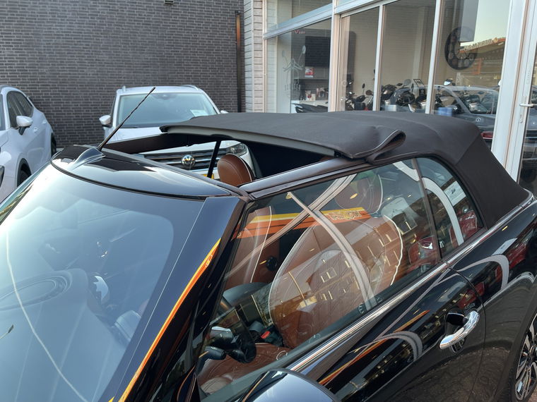 MINI Cabrio