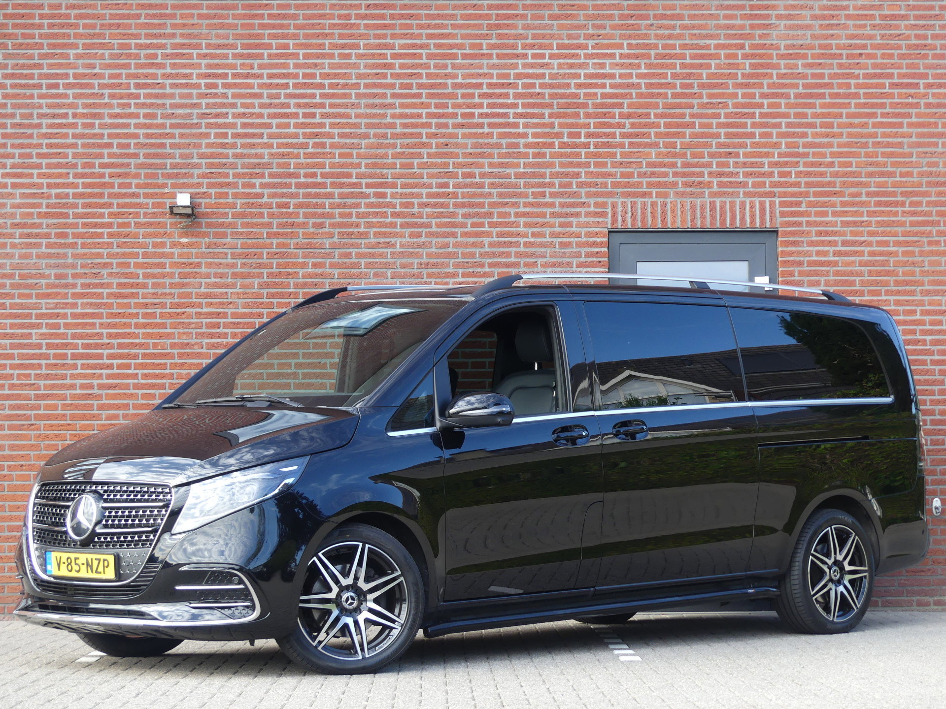 Foto van Mercedes-Benz V-Klasse