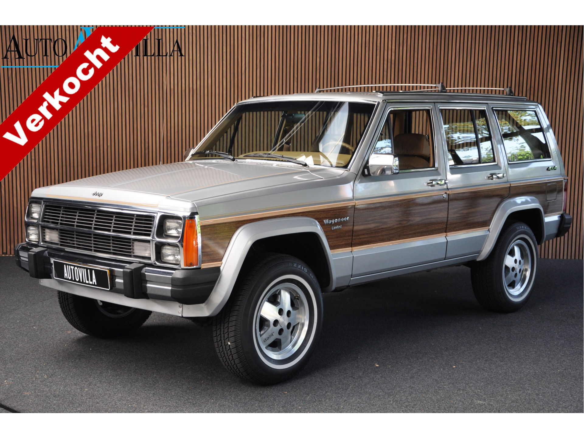 Jeep Wagoneer