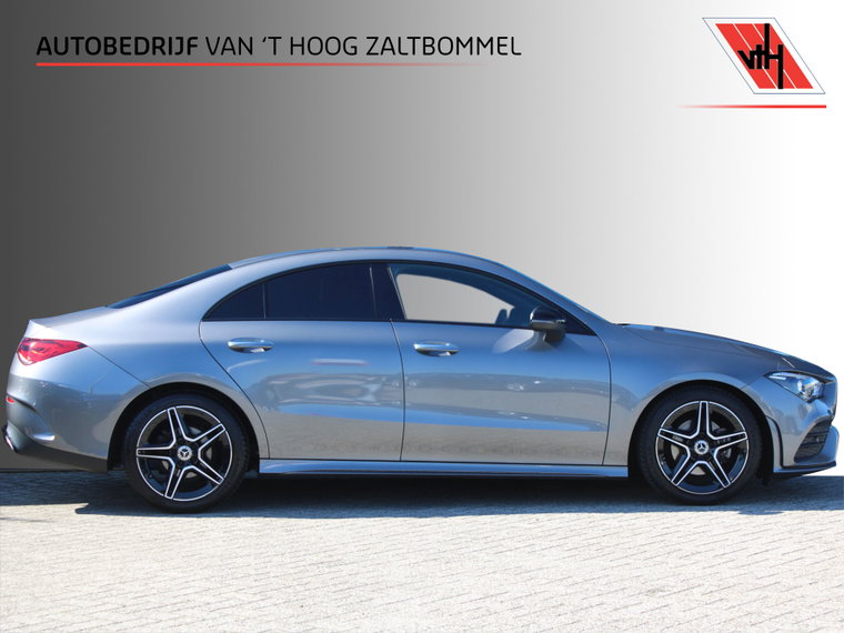 Mercedes-Benz CLA foto 1