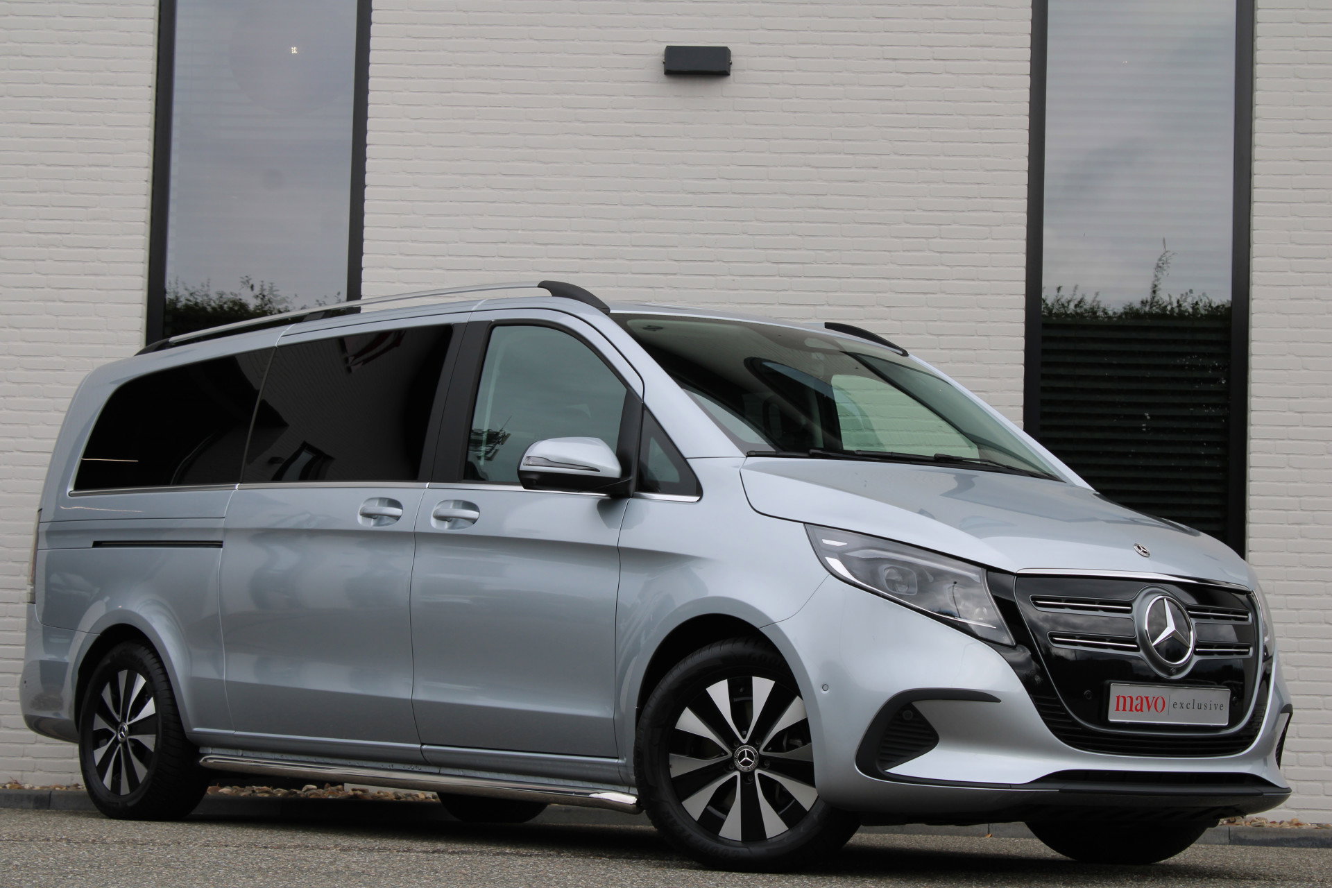 Foto van Mercedes-Benz EQV