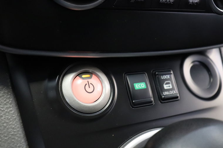 Nissan E-NV200